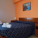 Hotel Mater 2*
