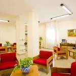 Mater Hotel 2*