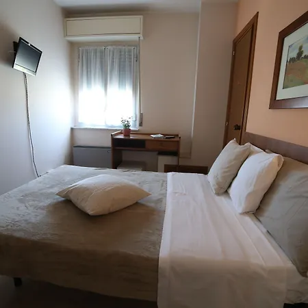 ホテル Mater カターニア